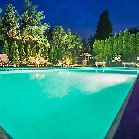 Pet Friendly In Brenna-gorki Male 公寓