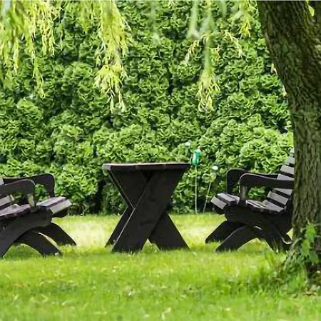 Pet Friendly In Brenna-gorki Male *