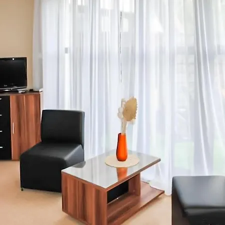 Pet Friendly In Brenna-gorki Male *